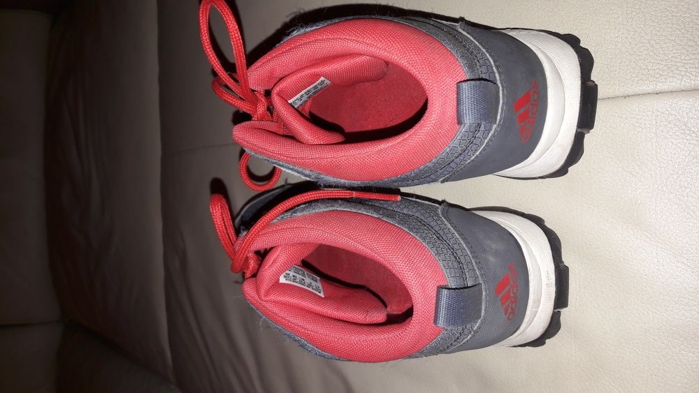 Zimowo jesienne buty Adidas