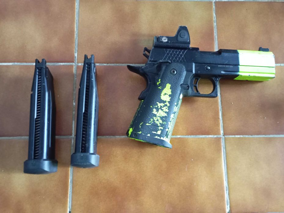 Airsoft highcapa Raven green gas shotgun lote