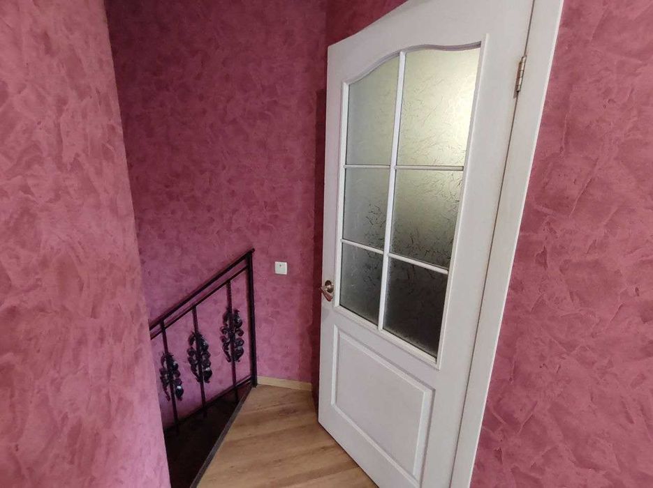 Двухэтажная квартира с ремонтом и своим двором на Молдаванке