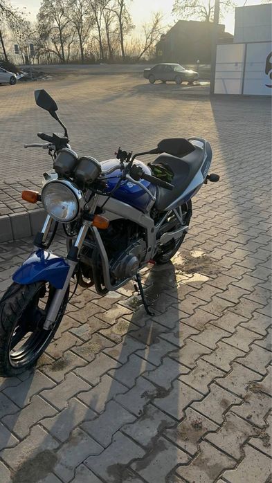 Suzuki gs 500