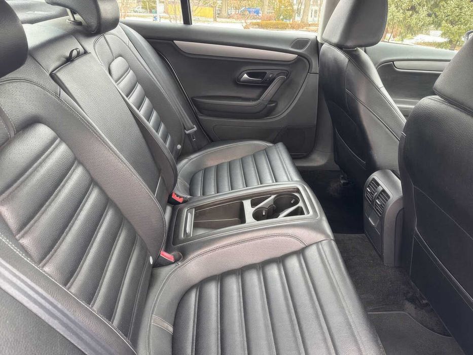 Volkswagen CC Sport      2016