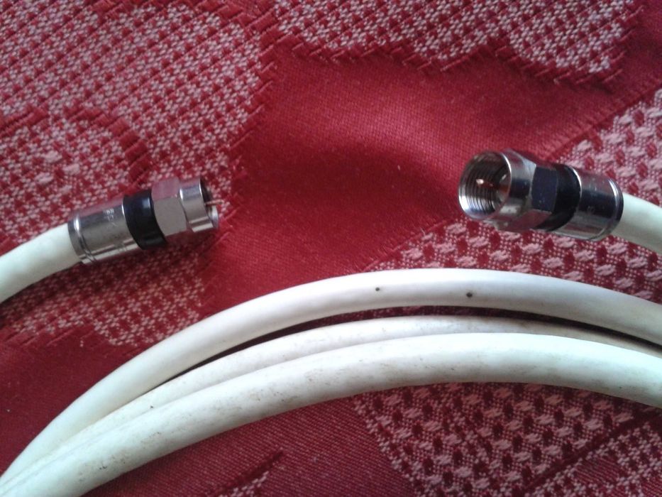 CABO coaxial-de antena, 3,1 mt c.terminais de antena TV+oferta