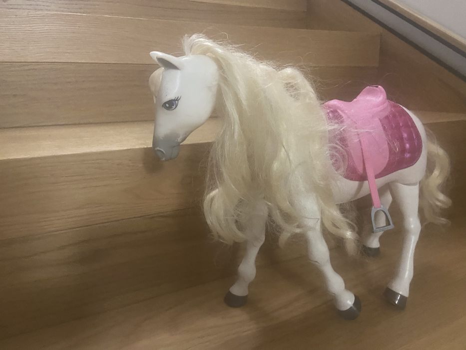 Konik Barbie jak nowy