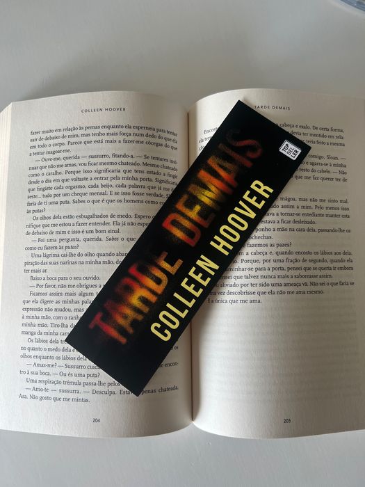 Tarde demais, Colleen Hoover (portes incluídos)