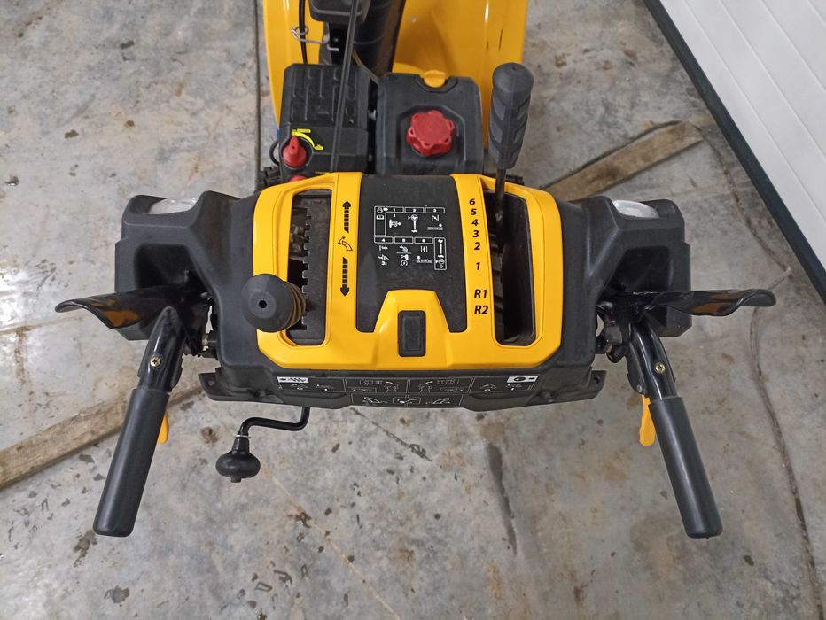 Odśnieżarka wirnikowa Cub Cadet 243ccm, 7KM NOWA 61cm szerokości