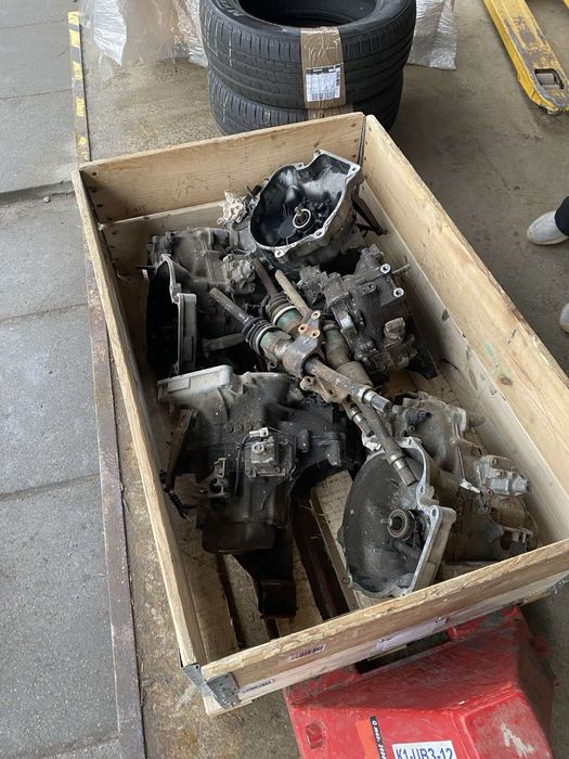 Suzuki Baleno коробка передач 1.6, 1.3