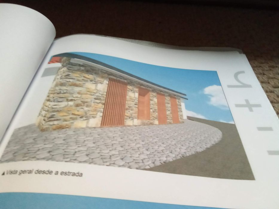 Casa em ruínas Gemeos Guimarães 10 mil euros em pedra