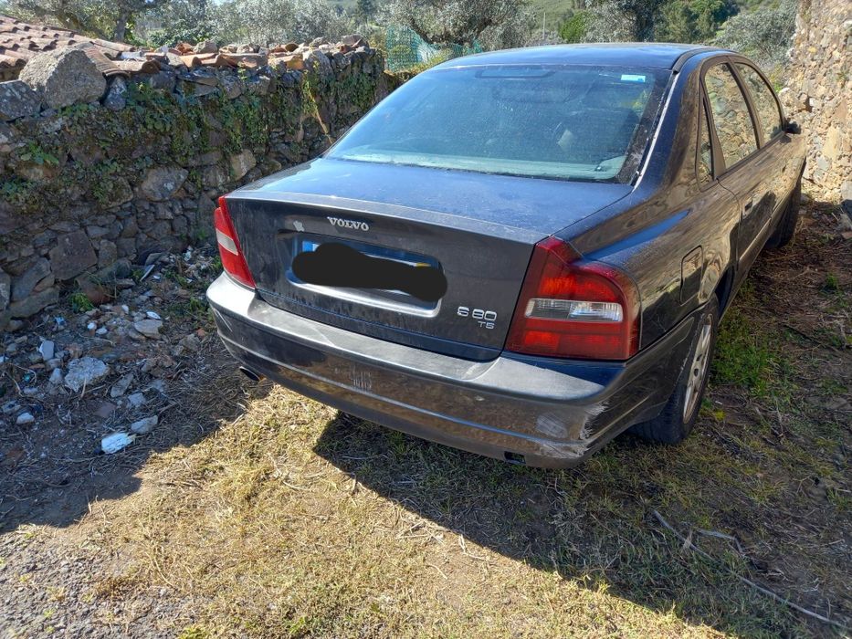 Para peças Volvo S80 T5 ano1998 boa mecânica 226 cavalos