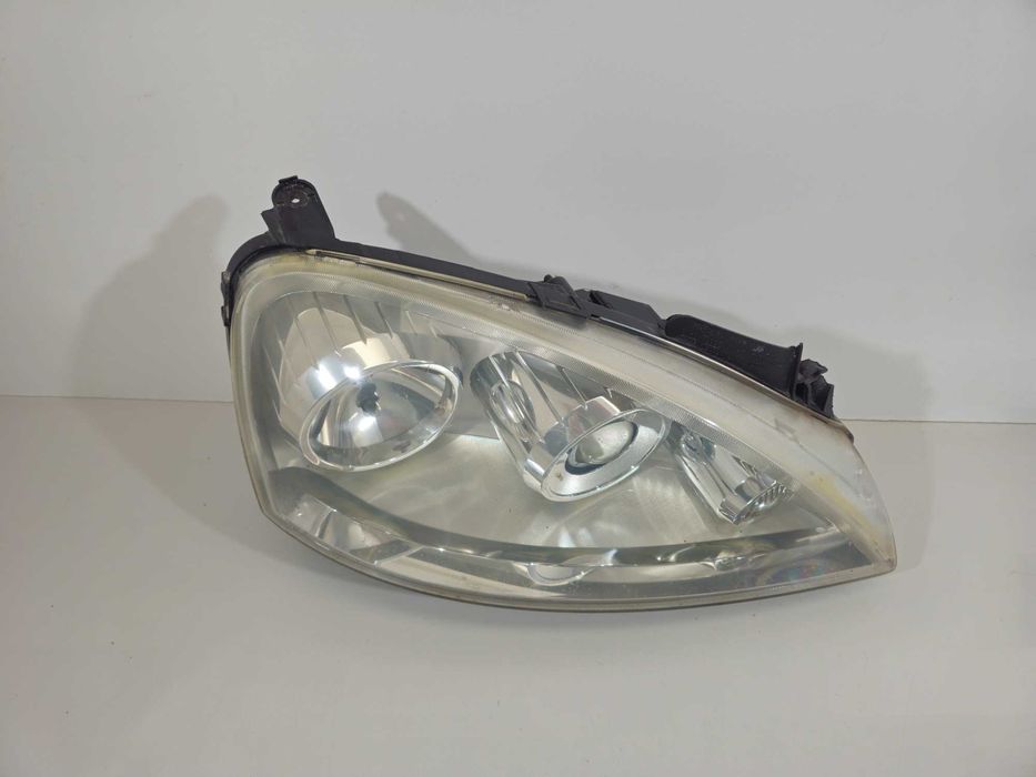 Opel Corsa C 00-09r Lampa Przód Przednia Europa EU