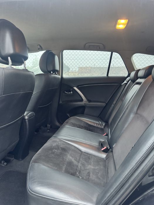 Toyota Avensis 2.0D4D 124CV