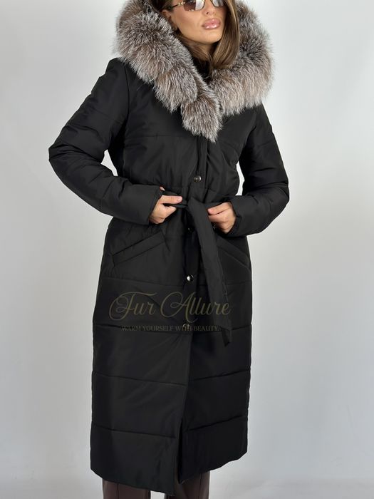 Жіночий зимовий чорний пуховик плащ з  хутром блюфрост. 42-54 рр