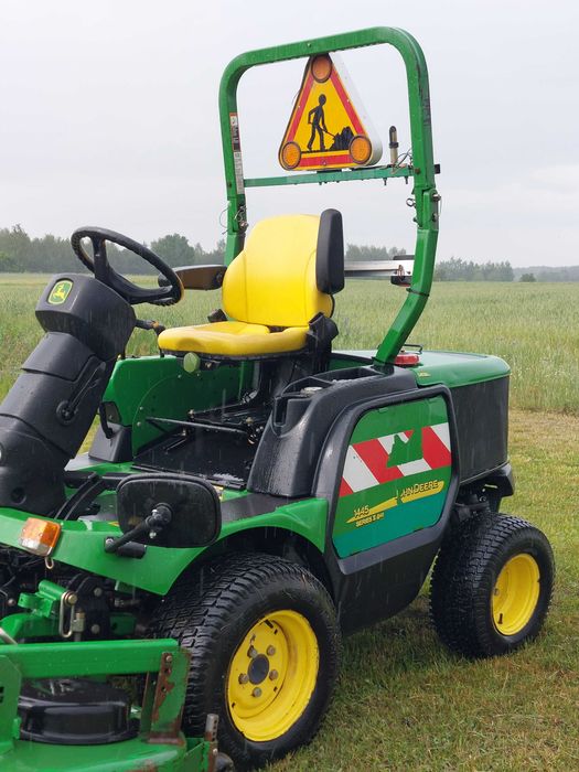 Kosiarka John Deere 1445 Series II 4WD