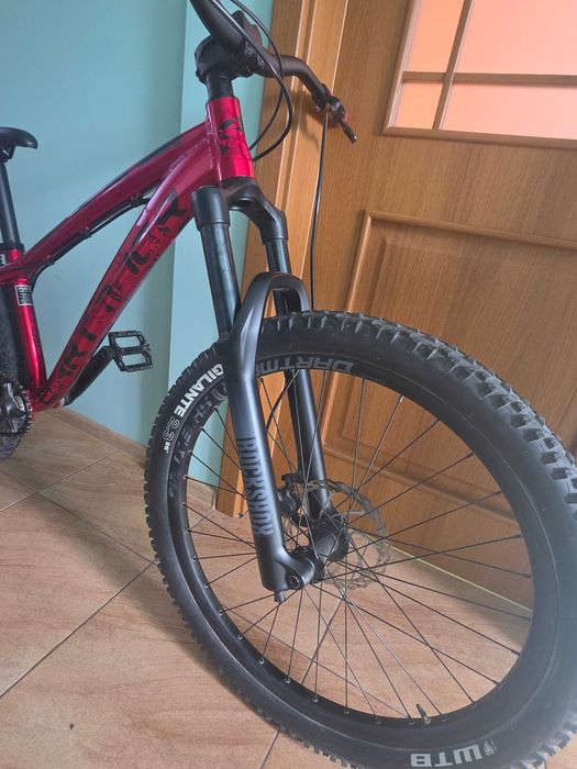 Rower dartmoor hornet 26 2021 red devil