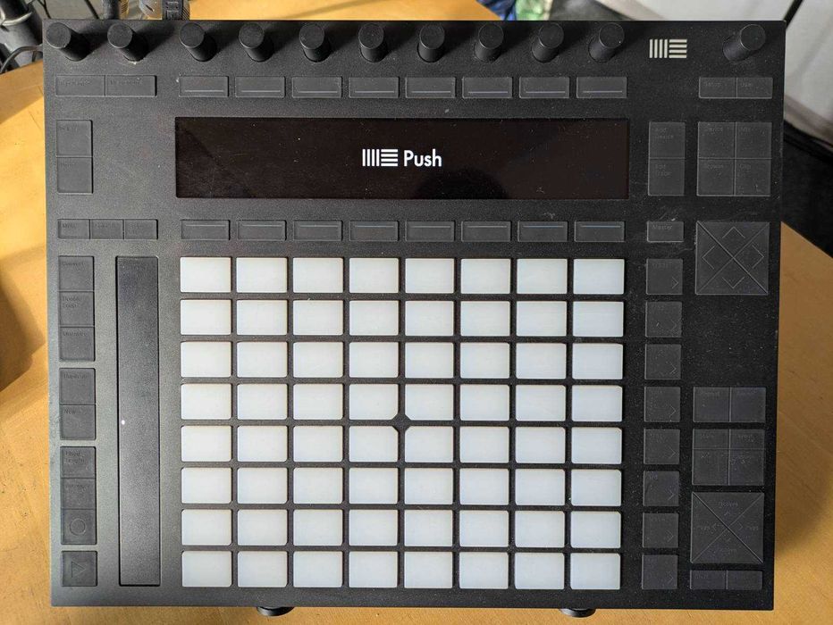 Ableton Push 2 - Midi Controller 8x8 Pad 64 pads