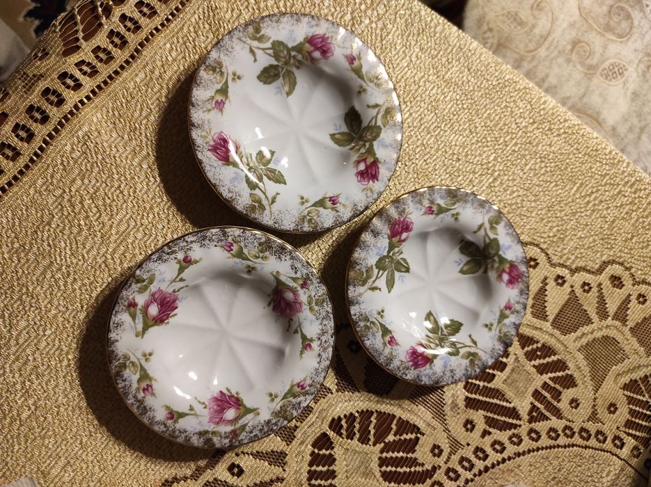 Popielniczki porcelana Chodzież