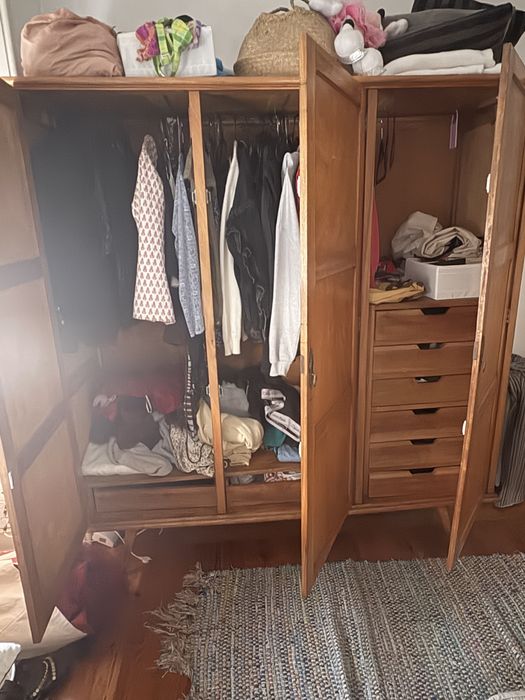 Roupeiro em Olaia de 3 portas