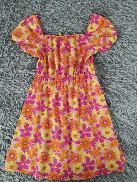 Śliczna letnia sukienka Primark Cares w rozmiarze 158/164 cm