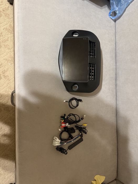 Продам андроид магнитолу