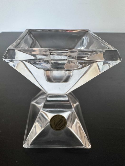 Castiçal em cristal d´Arques, novo.