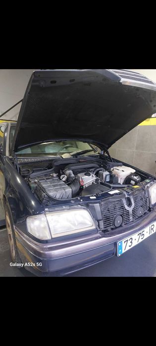 Mercedes C200 em óptimo estado