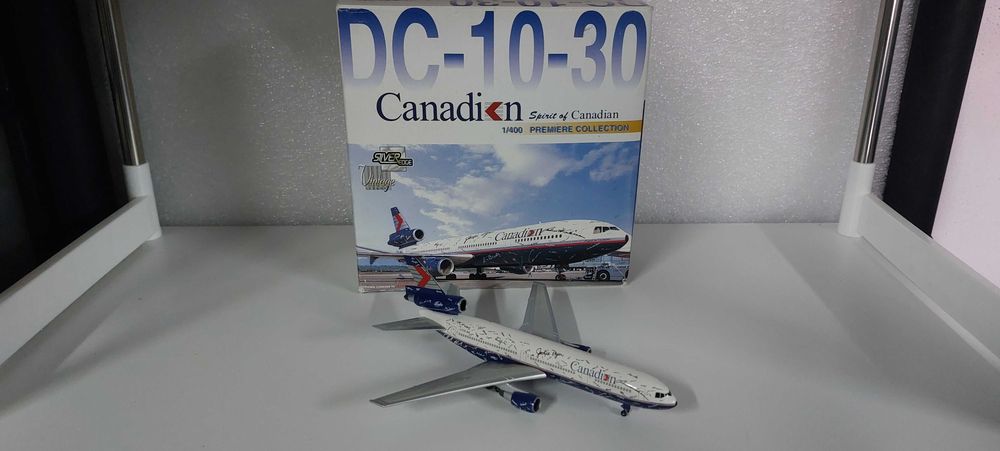 Avião Boeing Aviões Airbus escala 1/400 em Metal Varios Ver Fotos 25