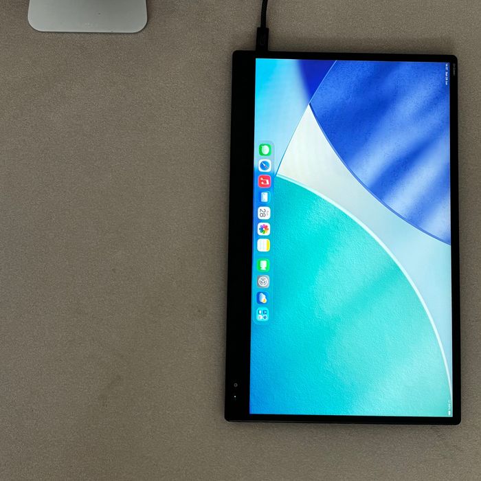 Asus ZenScreen MB166C