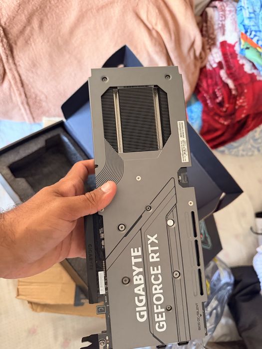 4060 gigabyte Placa Grafica
