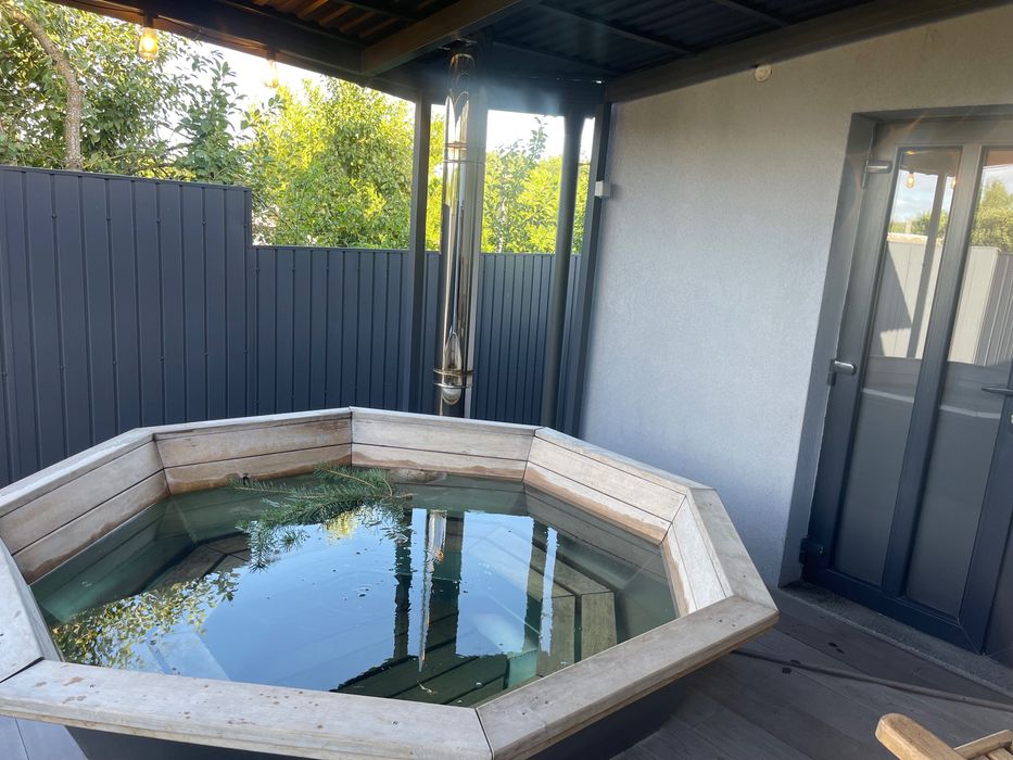 Відпочинок сауна,  чан, джакузі