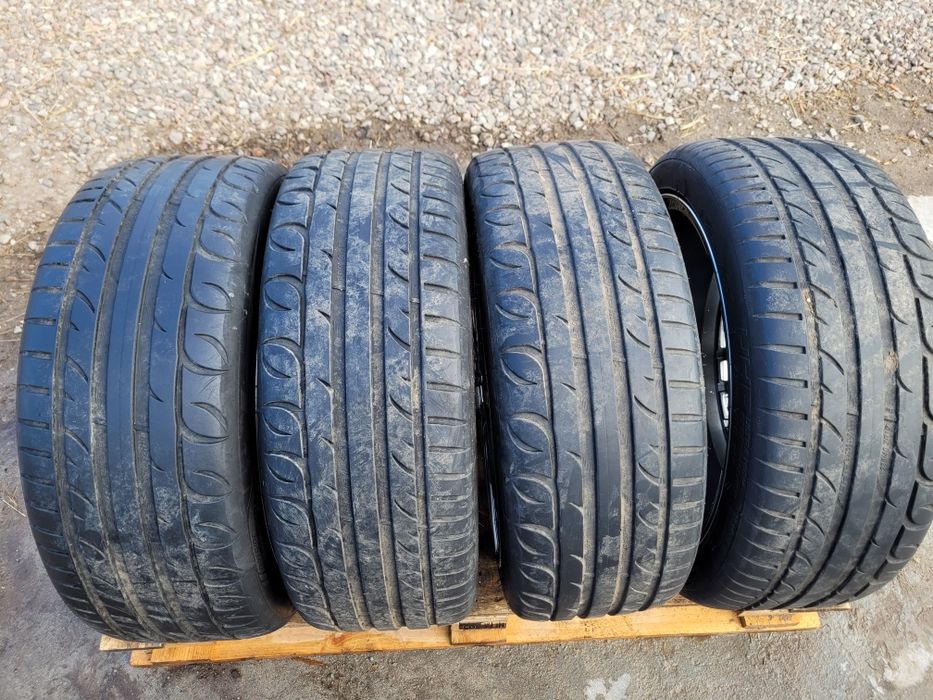 Opony letnie 235 40 r19