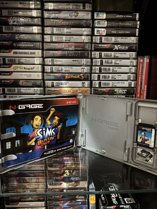 N-Gage The Sims Bustin OUT