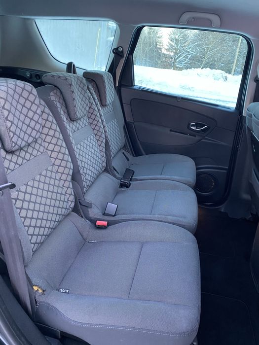 Renault Grand Scenic 20111