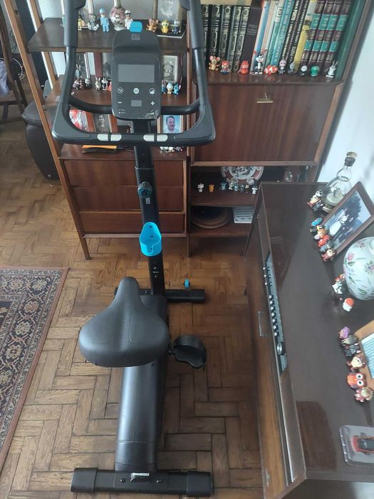 Bicicleta de treino com computador incorporado