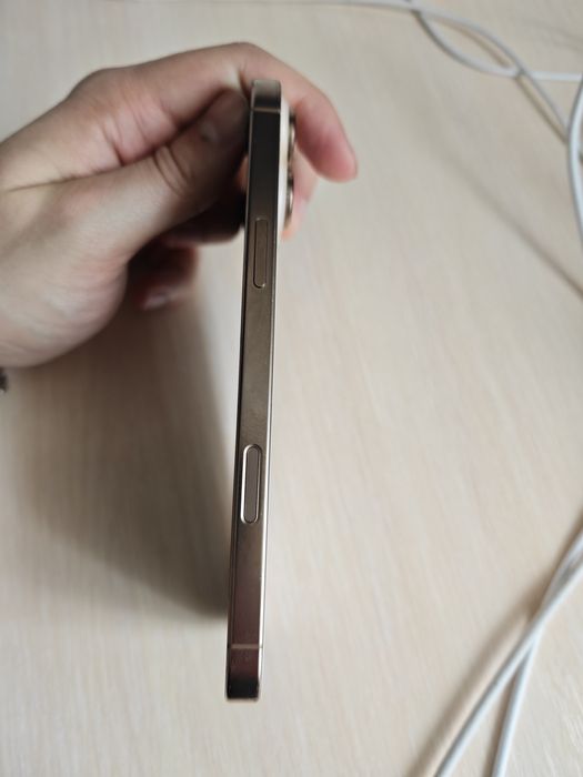 iPhone 16 Pro Max НЕВЕРЛОК, Desert Titanium