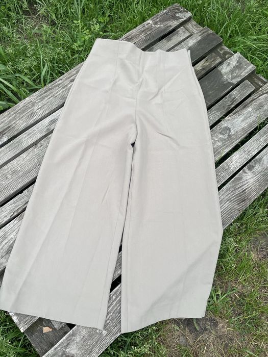 Вкорочені штани zara (L)