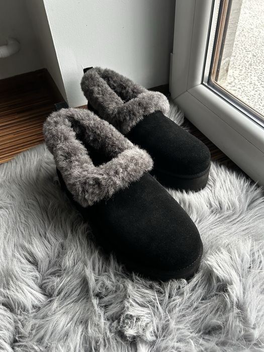 Czarne buty UGG