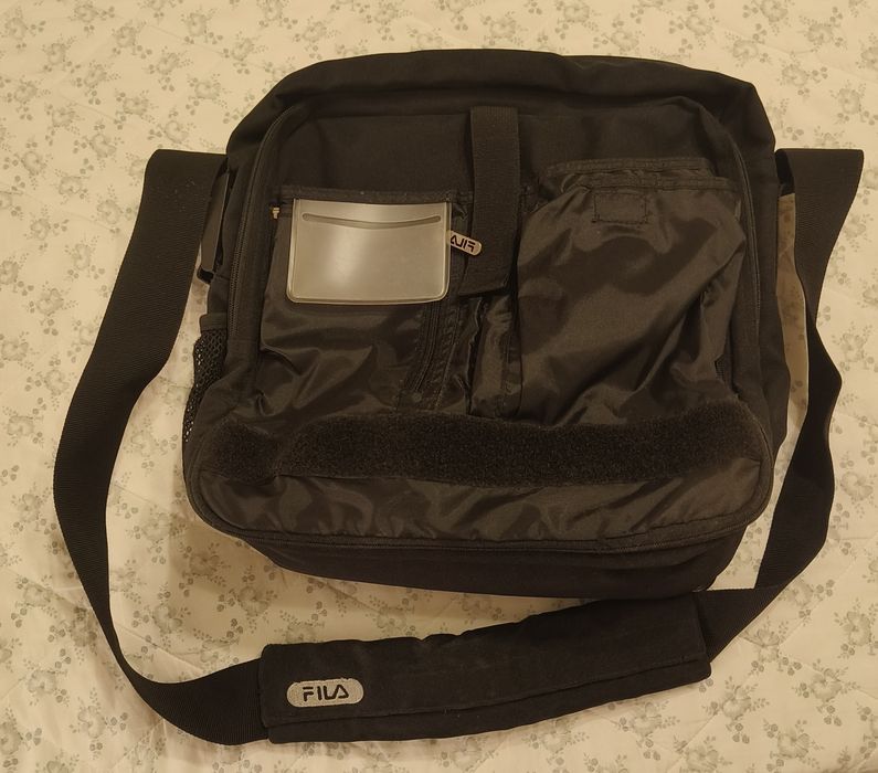 Mochila tiracolo Ferrari, Fila