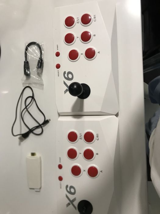 Consola arcade com 20000 jogos modelo exclusivo com comandos ovais