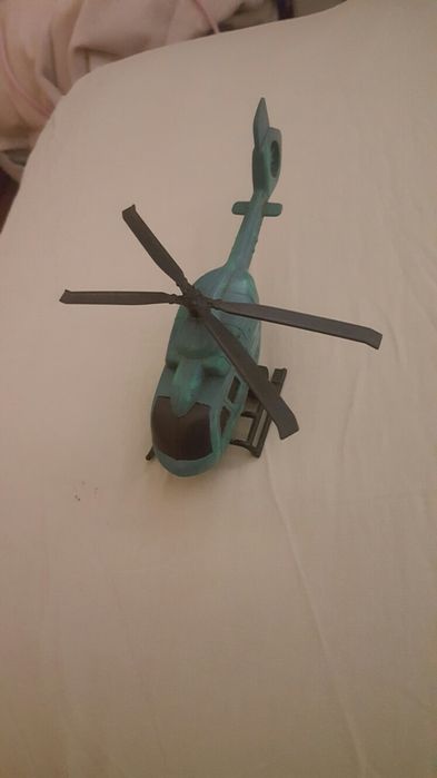 Вертолёт игрушка с подзаводом
