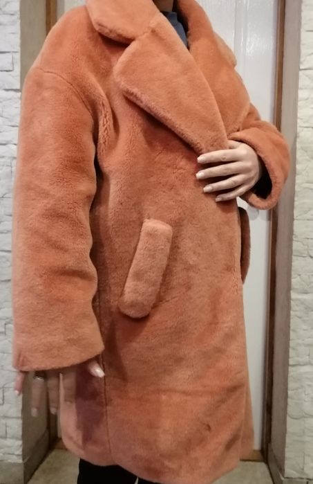 Шубка штучна, розмір S. Оверсайз