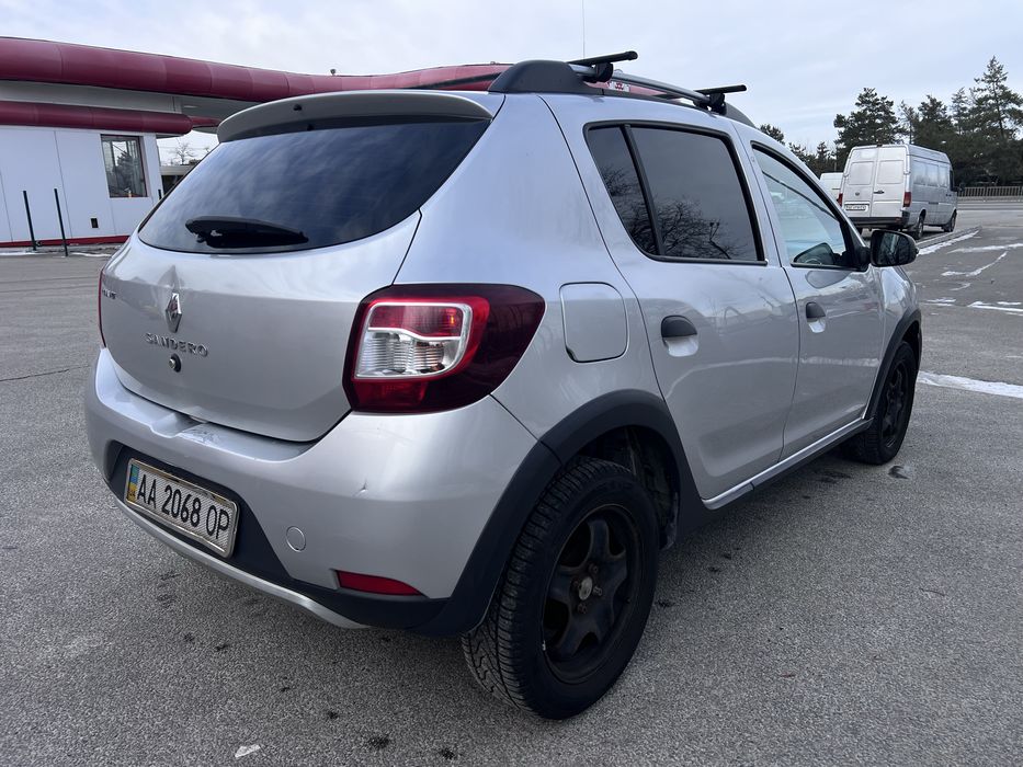 Продам Renault Sandero Stepway