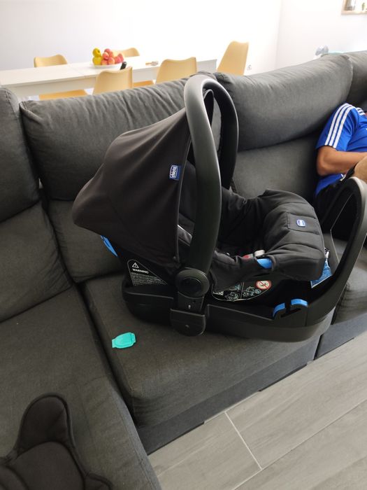 Ovinho de bebe para carro