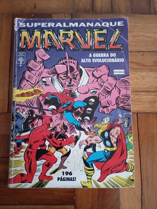 Livro banda desenhada marvel