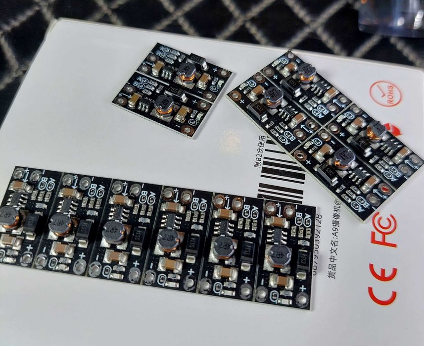 Mini DC-DC конвертер перетворювач напруги на 2 ампера 5В/8В/9В/12В