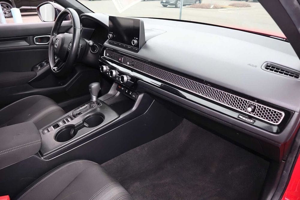 Honda Civic      2024