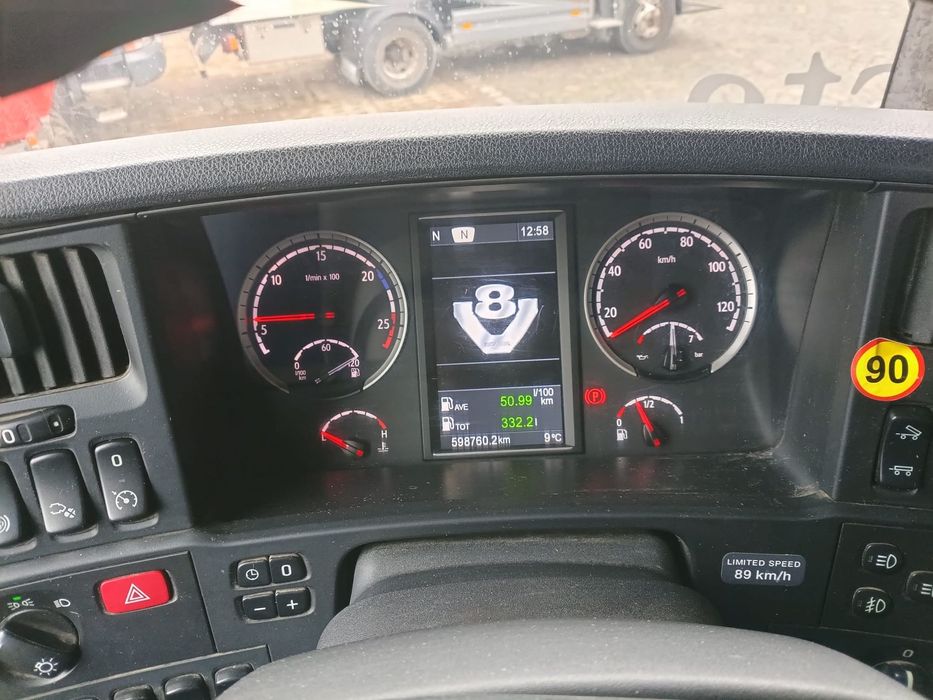 Scania R 560 6x4  Scania R560 hakowiec 6x4