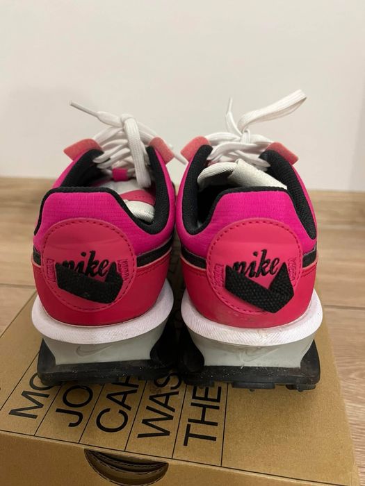 Sprzedam oryginalne buty Nike Air Max.