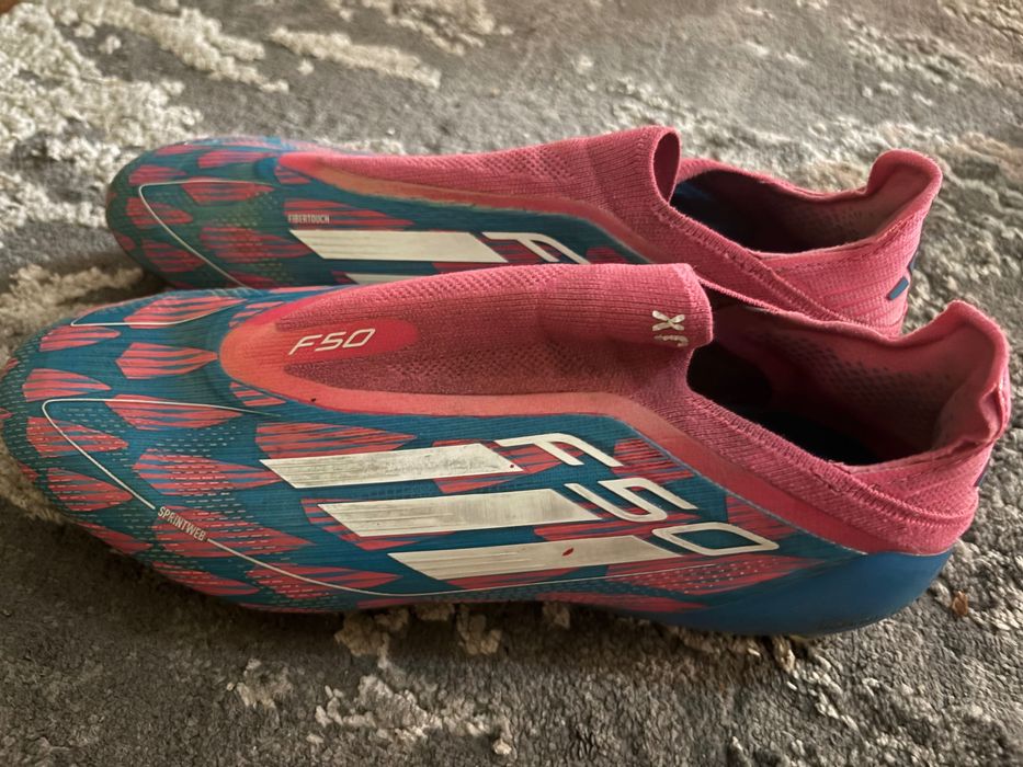 Kortki Piłkarskie Adidas f50 r43 1/3 Tylko odbiór osobisty!