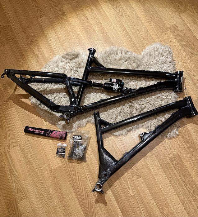 Frameset  dartmoor blackbird 2018 + dodatki