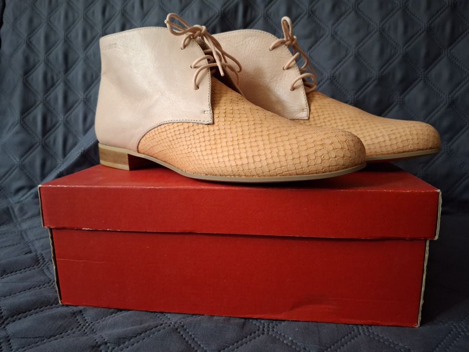 Piękne botki Wonders