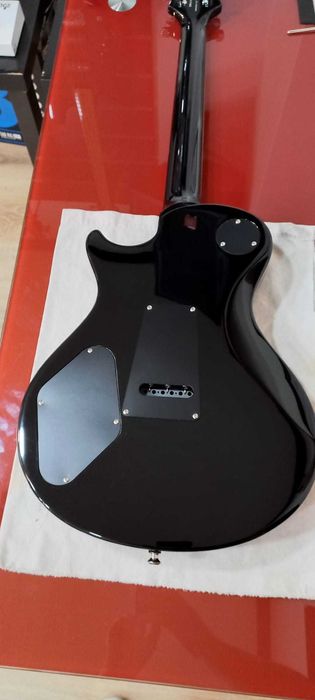 PRS SE Mark Tremonti em excelente estado. Dou garantia